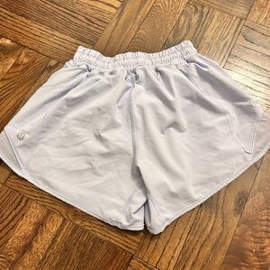 Lululemon Hotty Hot Low-Rise Lined Shorts 2.5”
